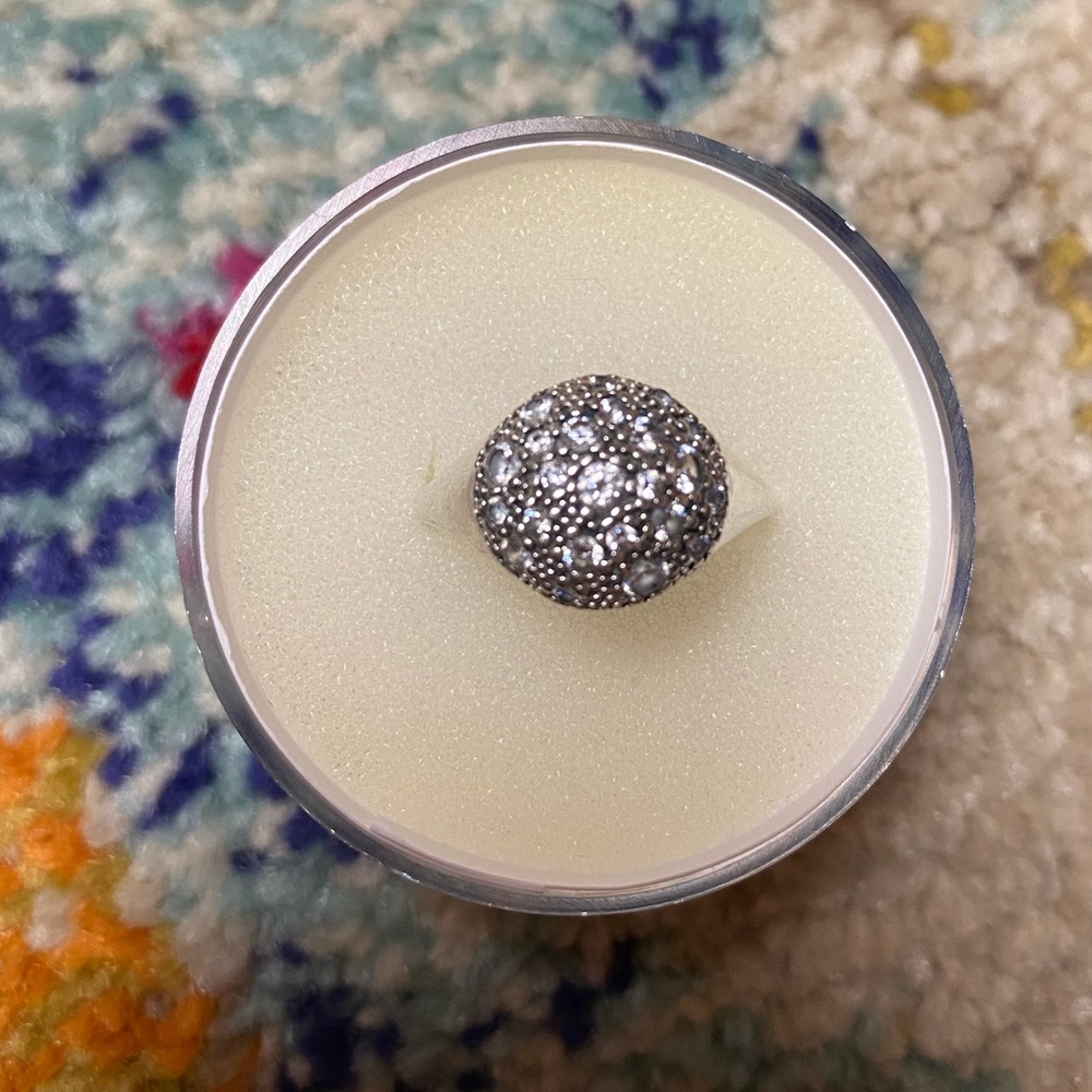 Pandora Ring